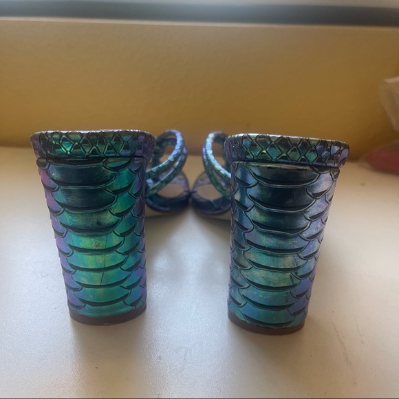 Steve Madden Unreal Mermaid Green Heels - Picture 6 of 8